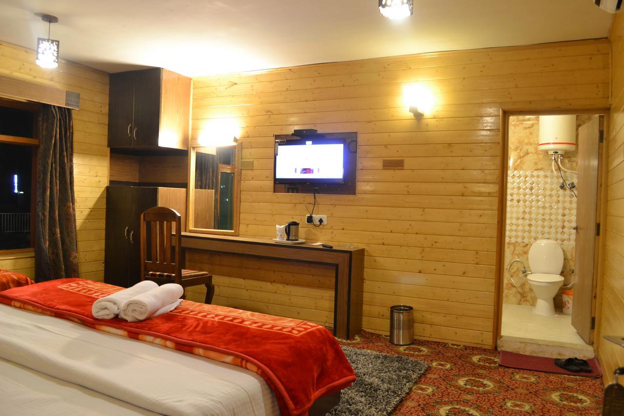 Hotel Akbar Sonāmarg エクステリア 写真